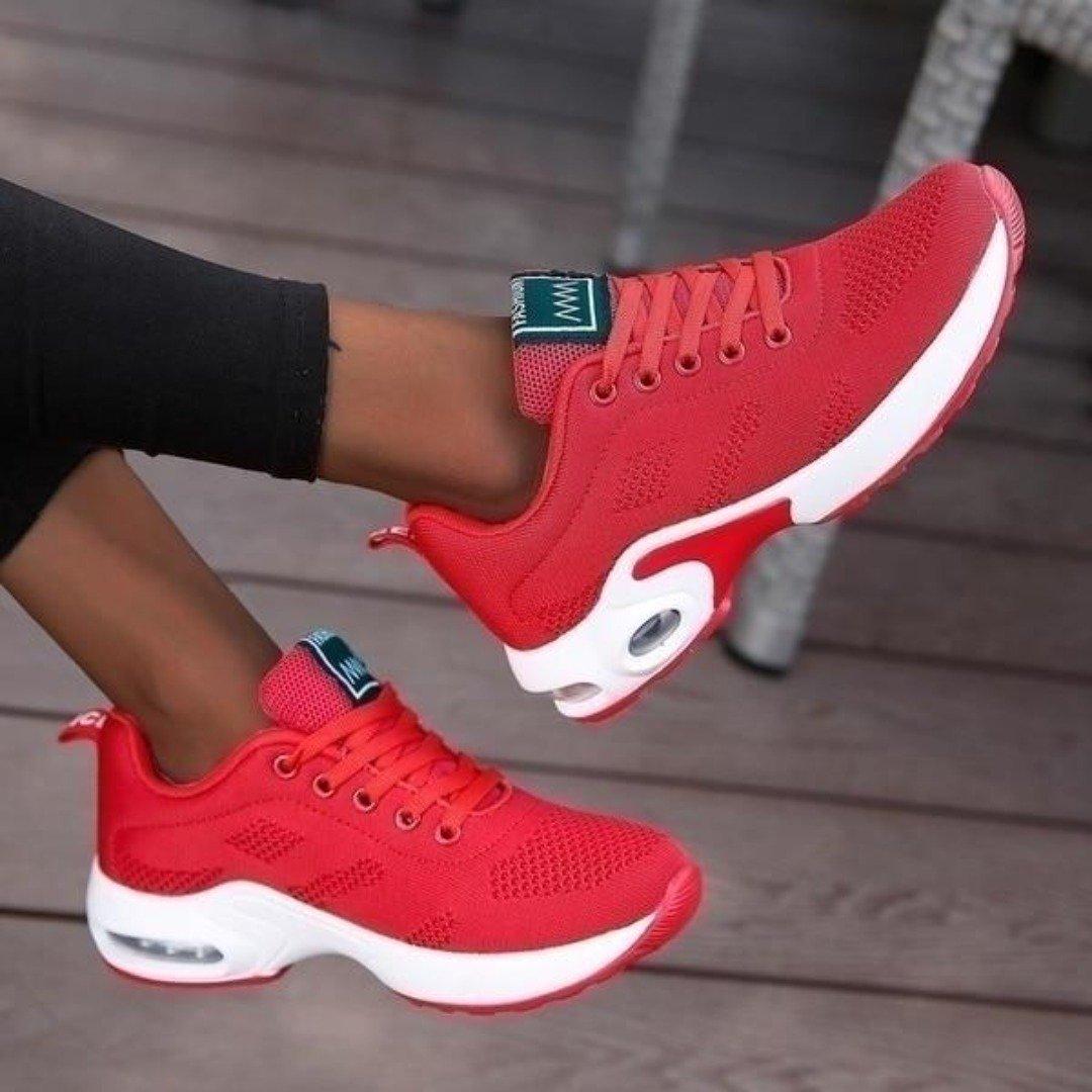 Wandelsneakers voor Dames met Instapontwerp Gewatteerde Zool en Ademend Mesh