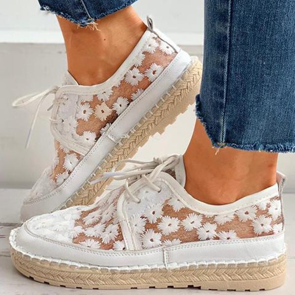 Dames Zomerschoenen met Bloemenborduursel en Ademend Bovenwerk