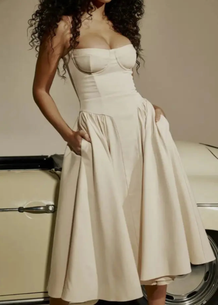 Dames Strapless Midi Jurk Voor Lente En Zomer Met Vloeiende Stof En Veilige Pasvorm