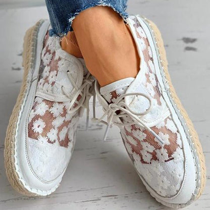 Dames Zomerschoenen met Bloemenborduursel en Ademend Bovenwerk